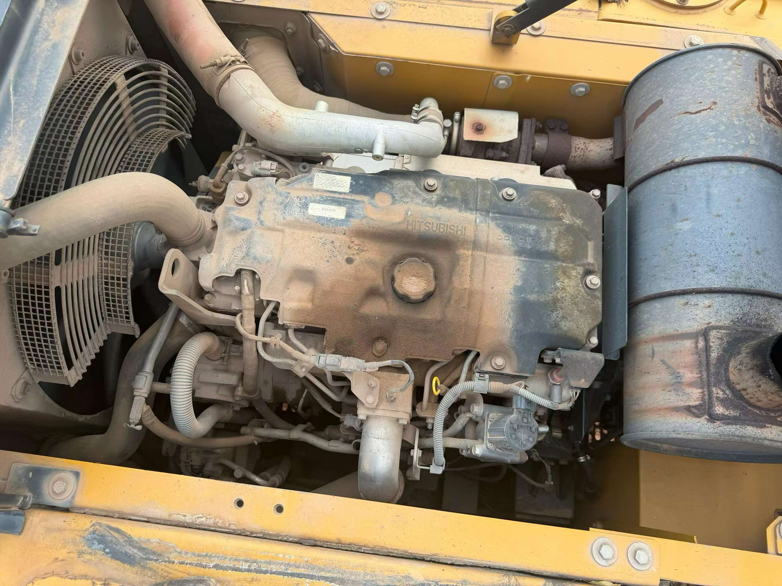 Buy Sany SY215C-8 Used Excavator / 9