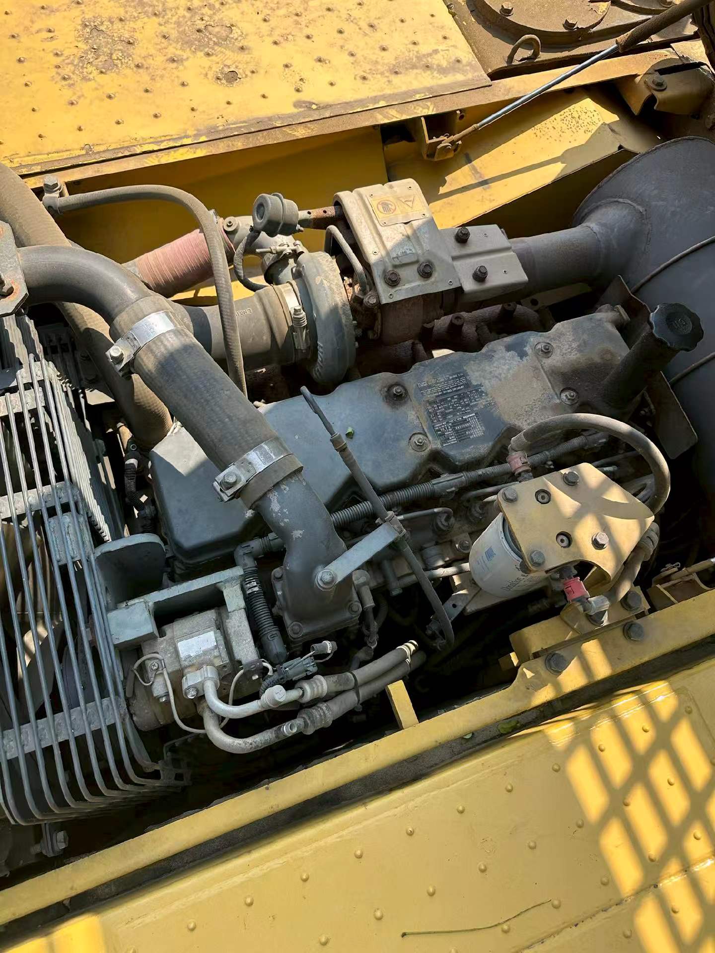 Buy Komatsu PC240-6 Used Excavator / 7