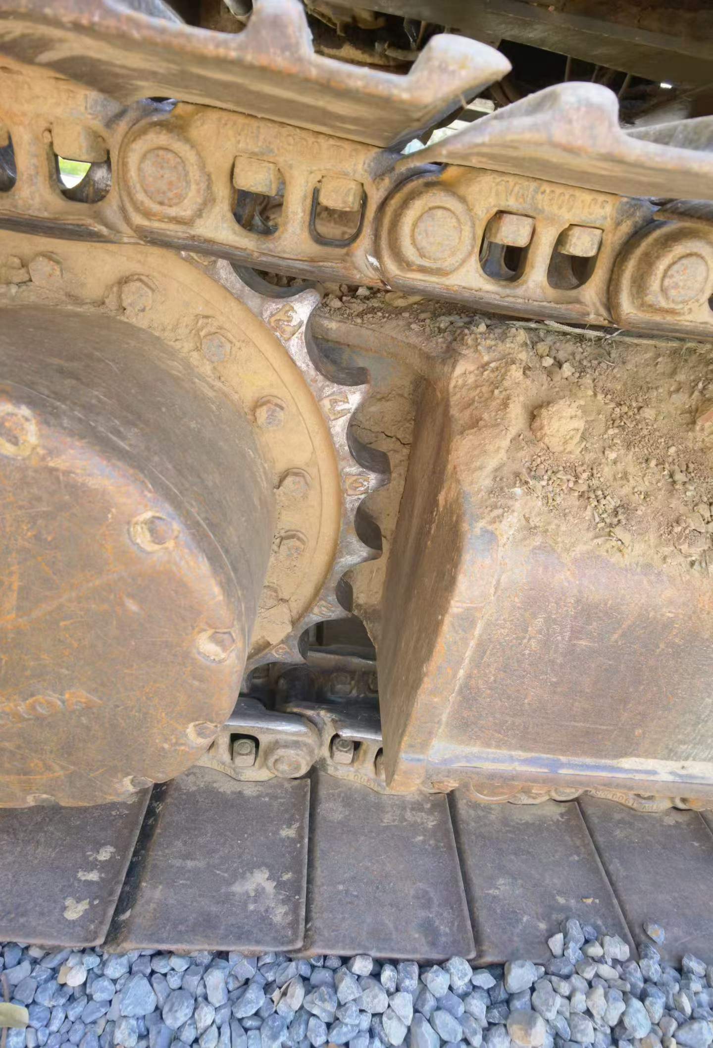 Buy Volvo EC240 Used Excavator / 8