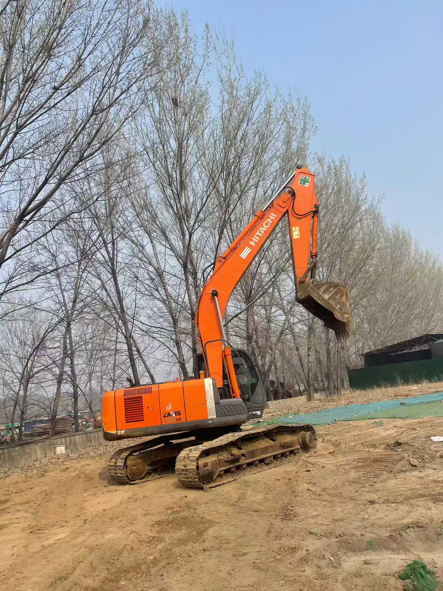 Buy Hitachi EX210LC Used Excavator / 4