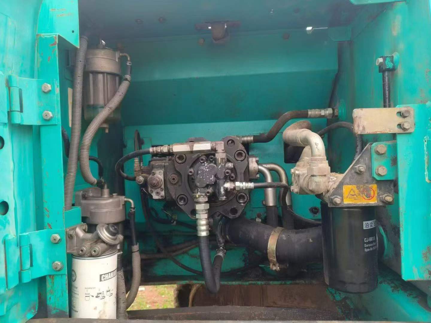 Buy Kobelco SK210 Used Excavator / 2