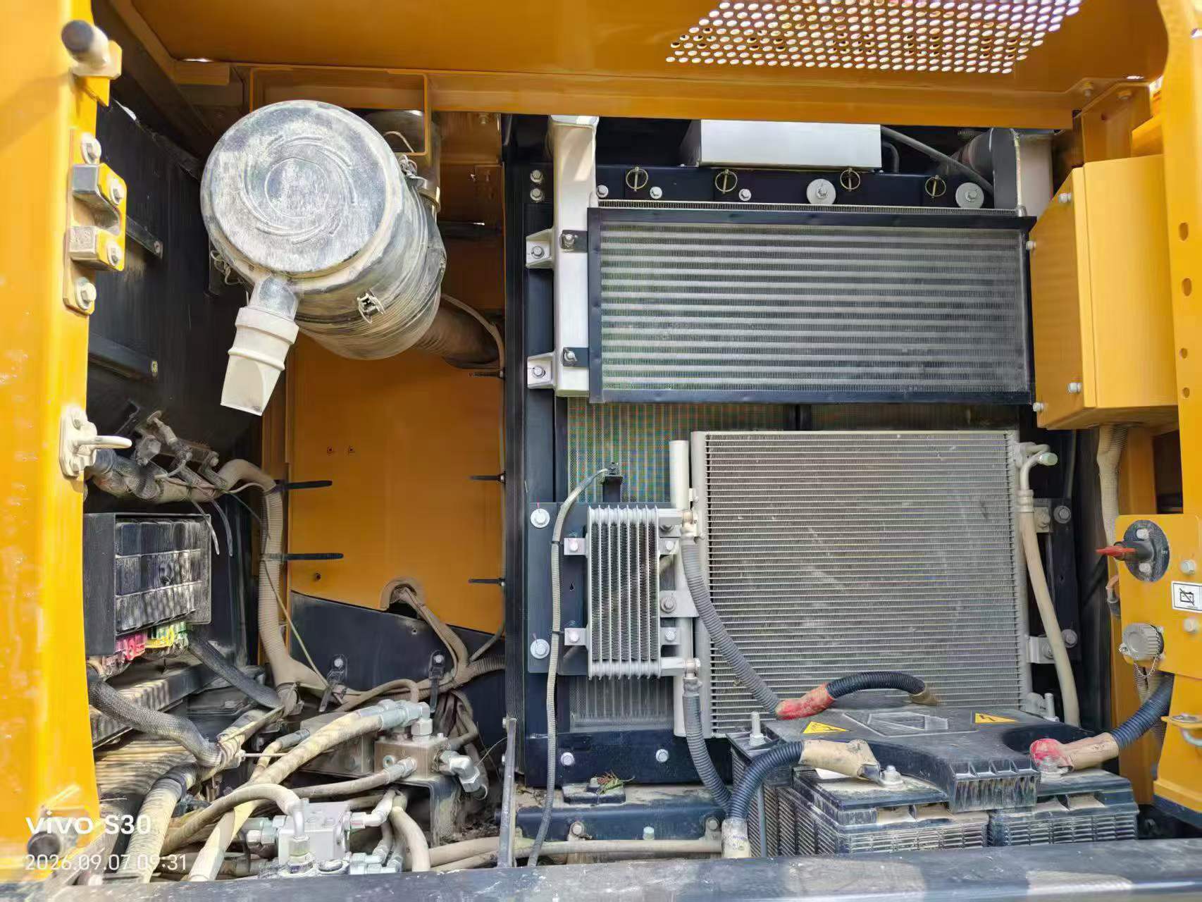 Buy XCMG XE155D Used Excavator / 4