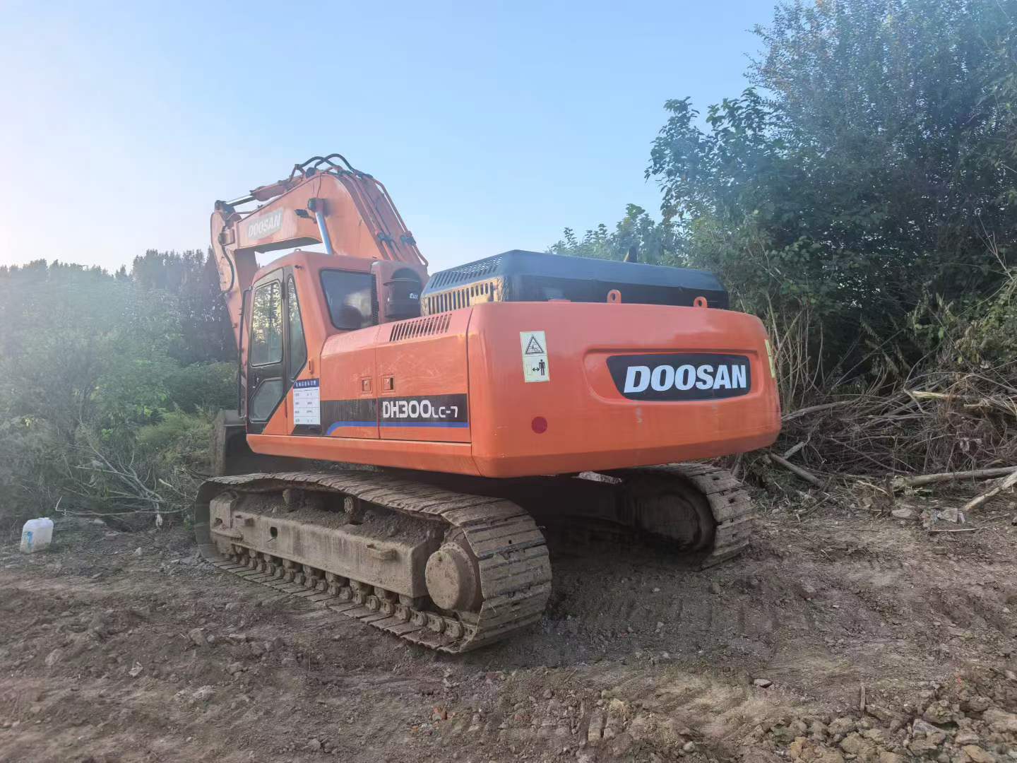 Buy Doosan DH300-7 Used Excavator / 3
