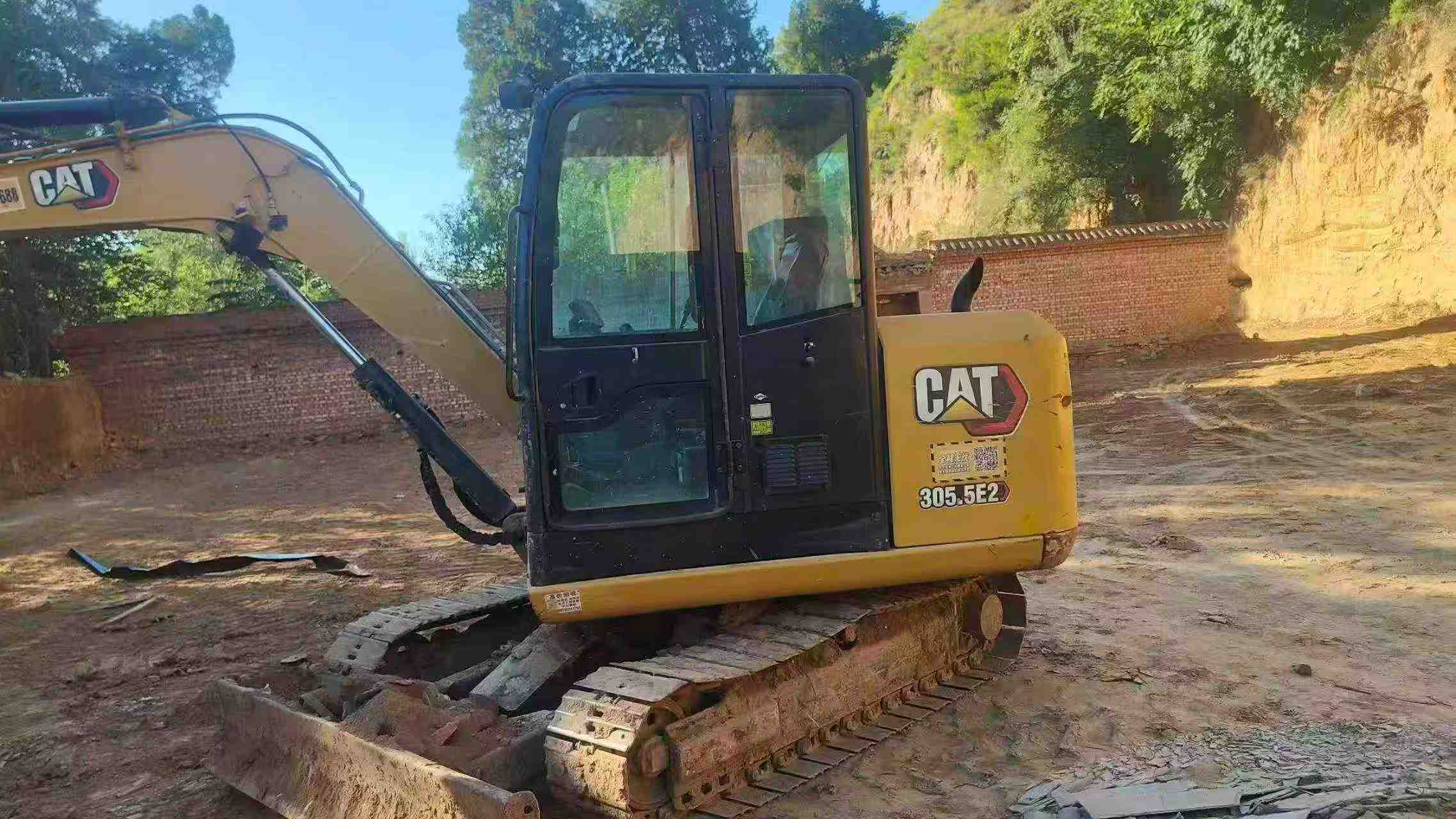 Buy Caterpillar 305.5 Used Excavator / 3