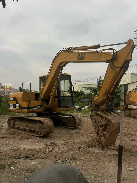 Buy Caterpillar 307B Used Excavator / 1