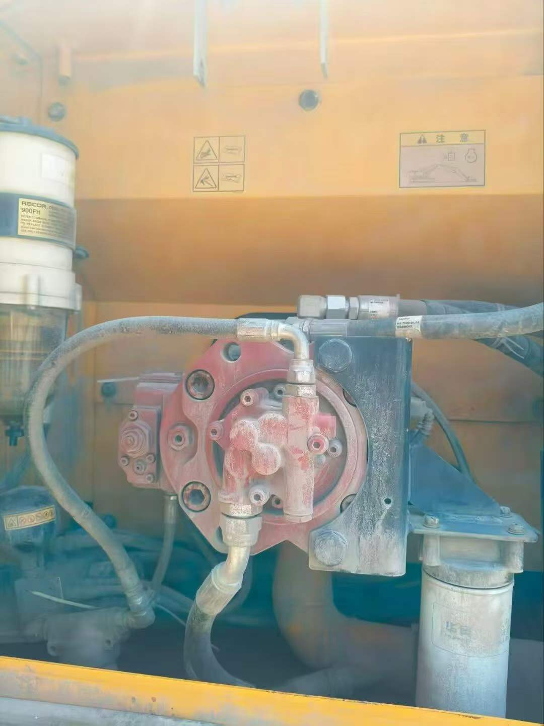 Buy Hyundai R215VS Used Excavator / 3