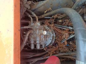 Buy Hitachi EX200-3 Used Excavator / 4 Buy Hitachi EX200-3 Used Excavator / 4