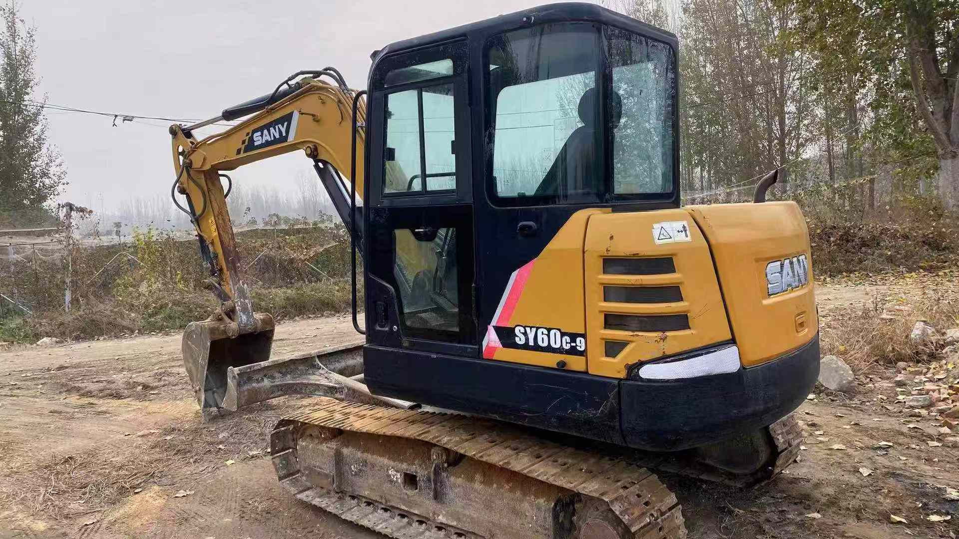 Buy Sany SY55 Used Excavator / 3