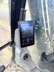 Buy Caterpillar 323 Used Excavator / 6 Buy Caterpillar 323 Used Excavator / 6