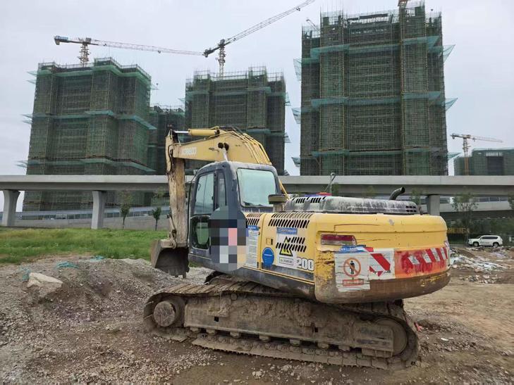 Buy Kobelco Used Excavator / 1