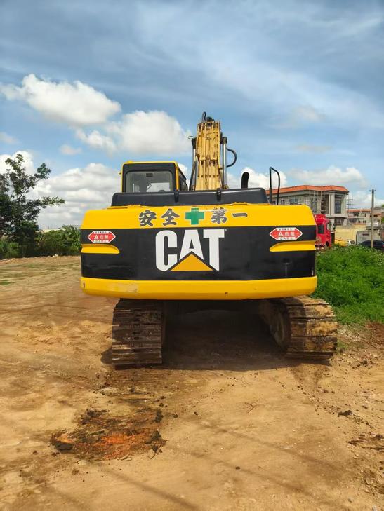 Buy Caterpillar 320B Used Excavator / 1