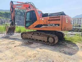 Buy Doosan DH215-9 Used Excavator / 4 Buy Doosan DH215-9 Used Excavator / 4