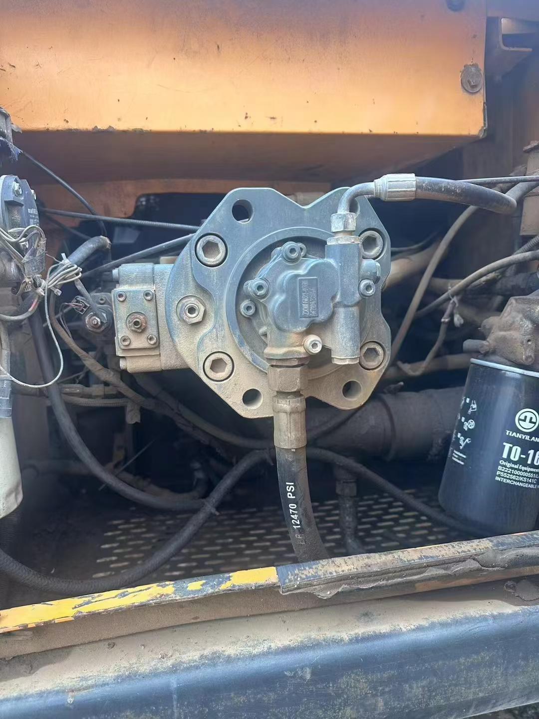 Buy Sany SY205C Used Excavator / 4