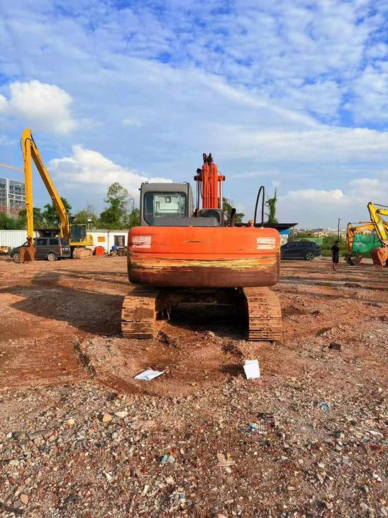 Buy Hitachi EX120 Used Excavator / 1