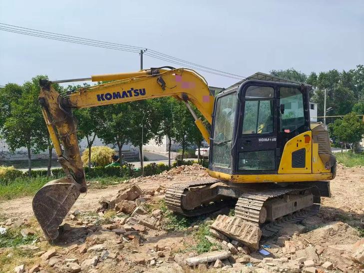Buy Komatsu PC60 Used Excavator / 1