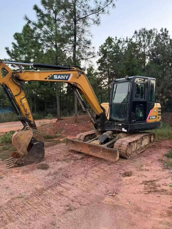 Buy Sany SY55 Used Excavator / 1