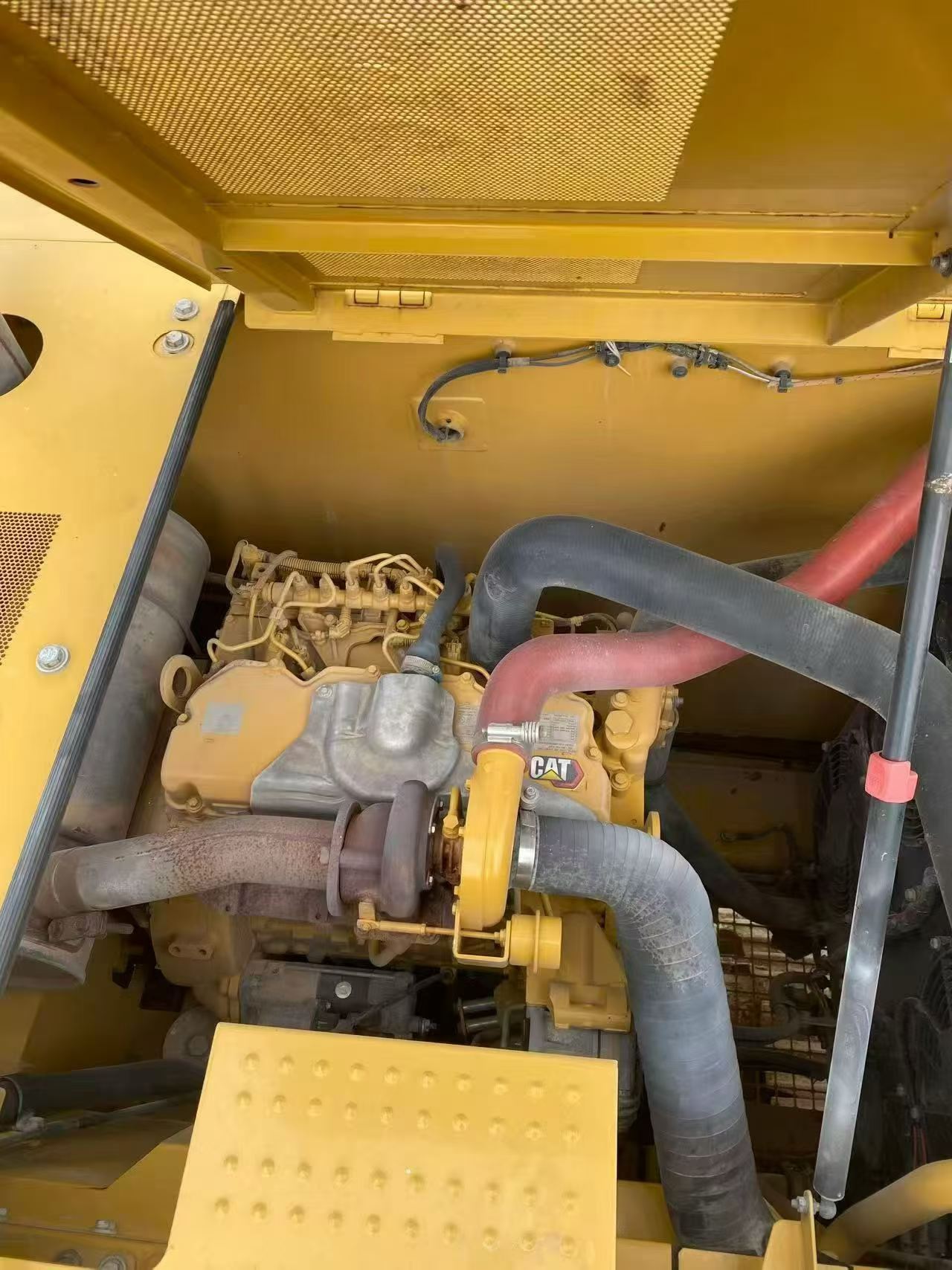 Buy Caterpillar 320GC Used Excavator / 7