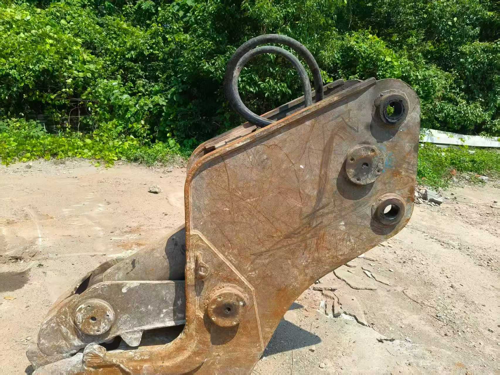 Buy Hyundai R215VS Used Excavator / 9