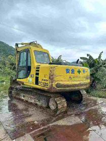 Buy Komatsu PC120-6 Used Excavator / 5 Buy Komatsu PC120-6 Used Excavator / 5