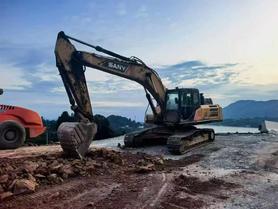 Buy Sany SY245H Used Excavator / 2 Buy Sany SY245H Used Excavator / 2