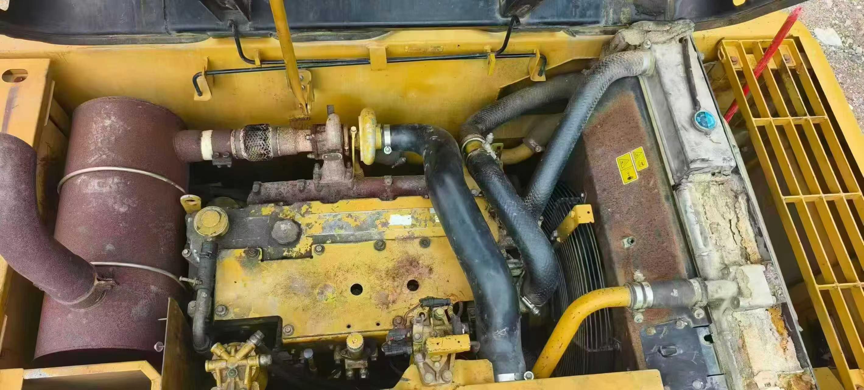 Buy Caterpillar 320D Used Excavator / 4
