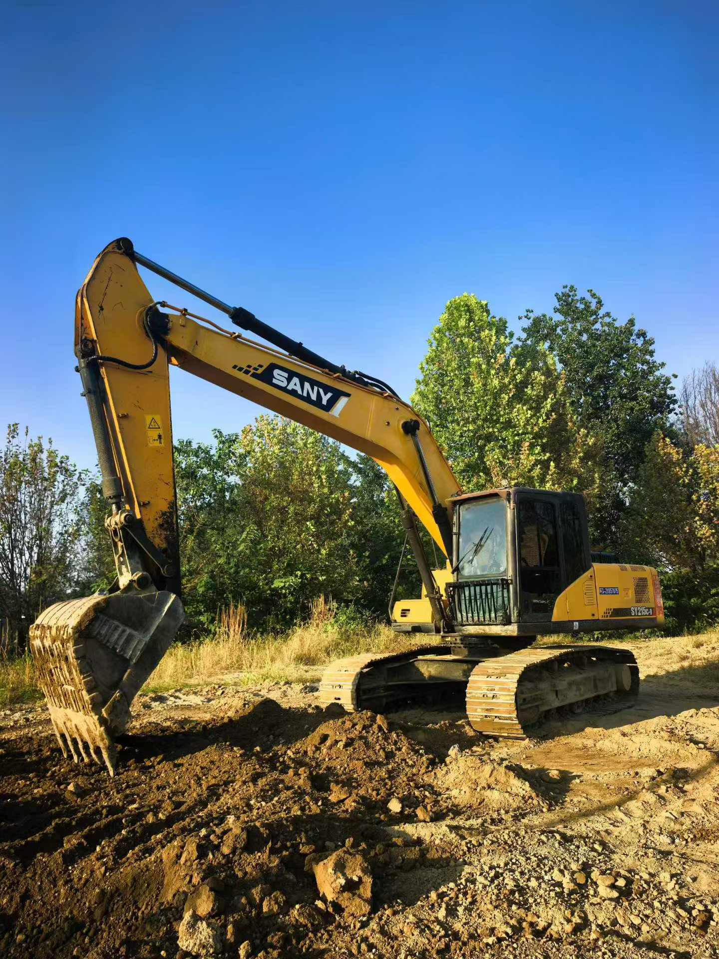 Buy Sany SY205C-8 Used Excavator / 4