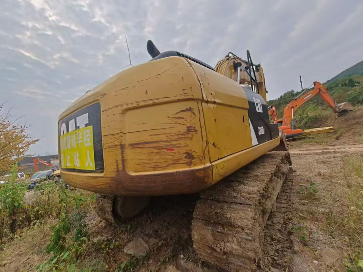 Buy Caterpillar 320D Used Excavator / 2