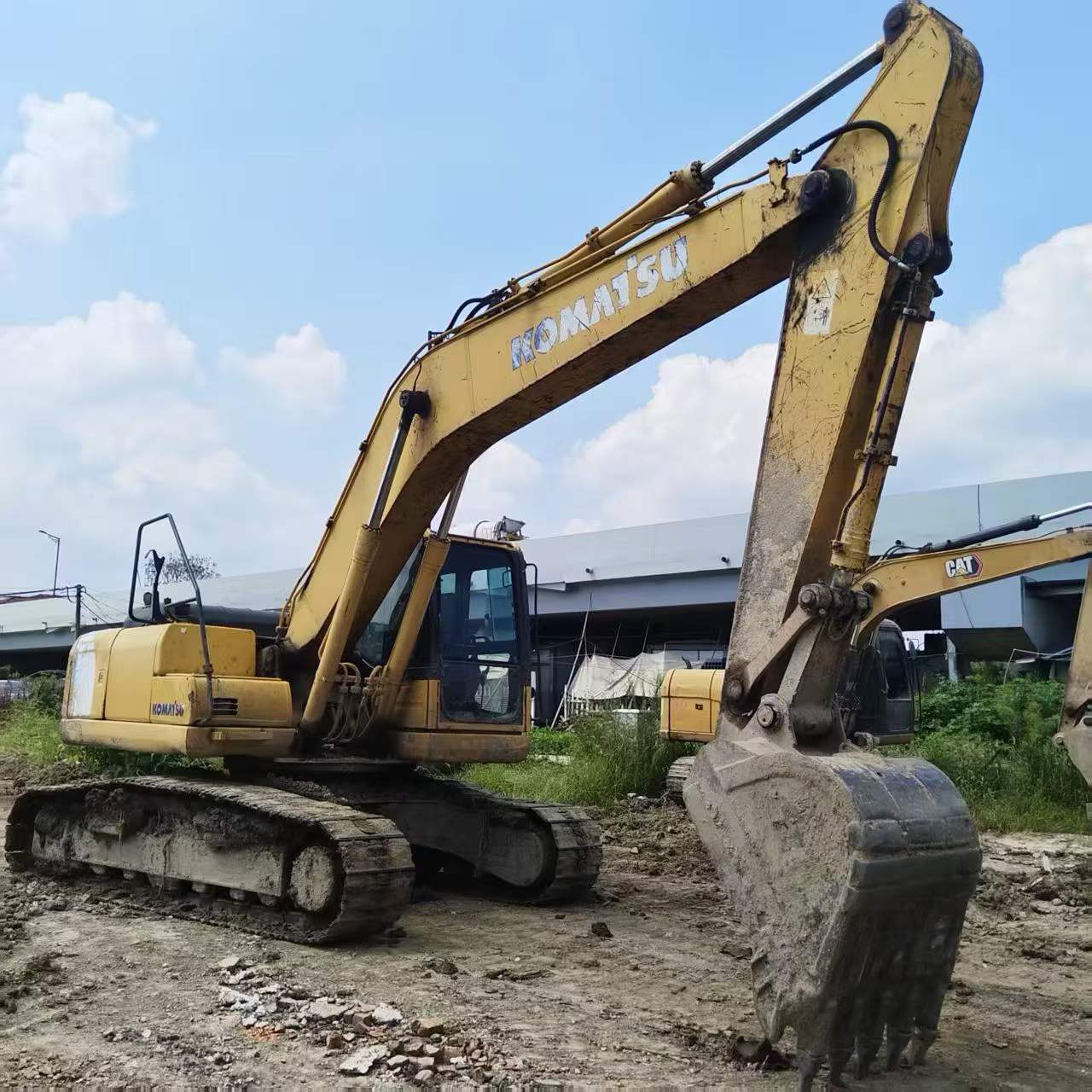 Buy Komatsu PC200-8 Used Excavator / 2