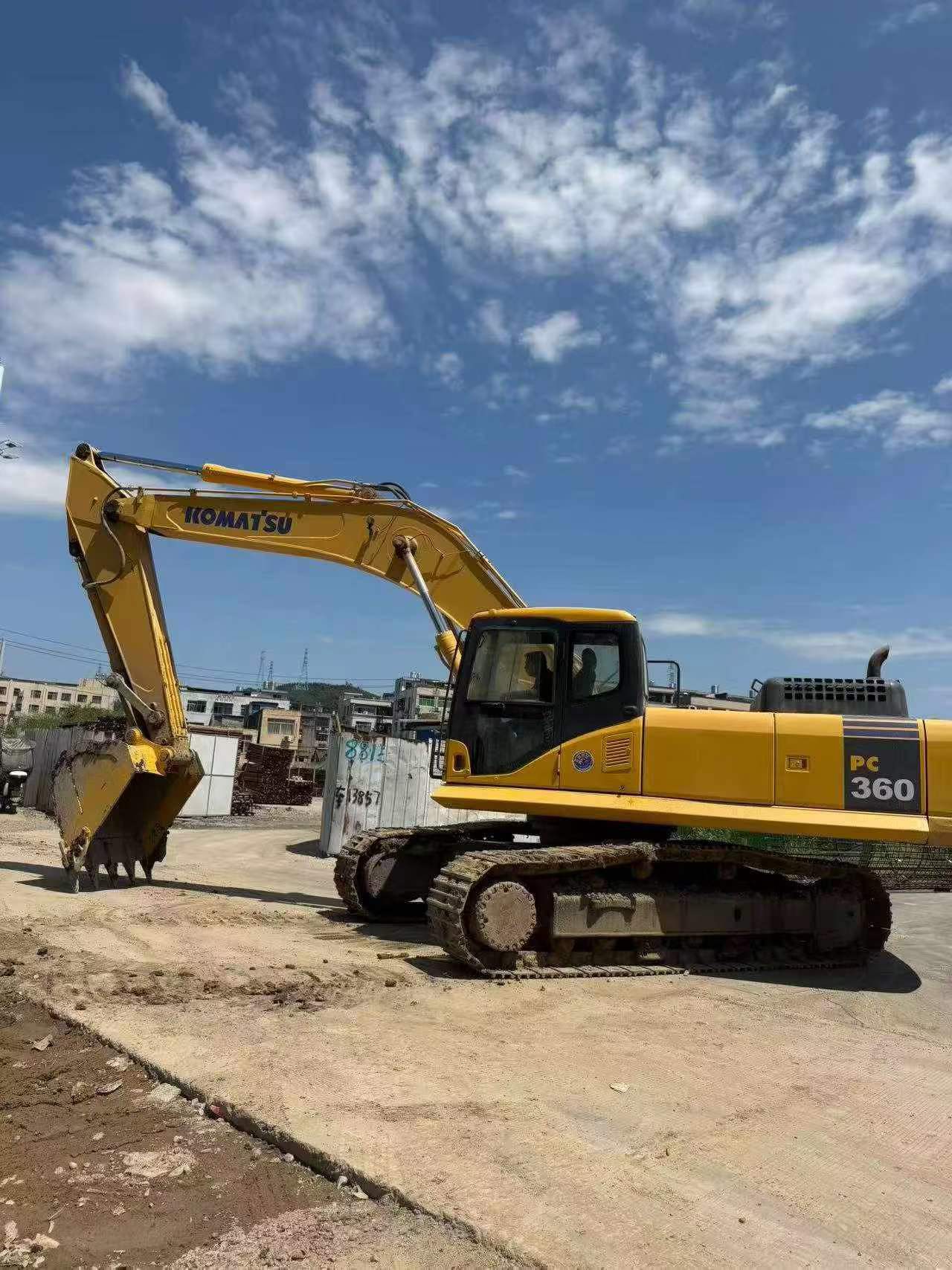Buy Komatsu PC360-7 Used Excavator / 2