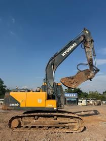 Buy Hyundai R215VS Used Excavator / 6 Buy Hyundai R215VS Used Excavator / 6