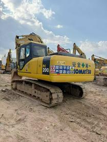 Buy Komatsu PC200-7 Used Excavator / 9 Buy Komatsu PC200-7 Used Excavator / 9