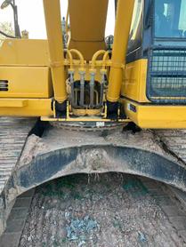Buy Komatsu PC200 Used Excavator / 5 Buy Komatsu PC200 Used Excavator / 5