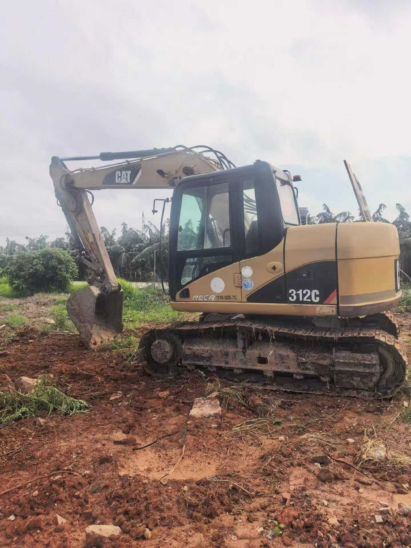 Buy Caterpillar 311C Used Excavator / 3