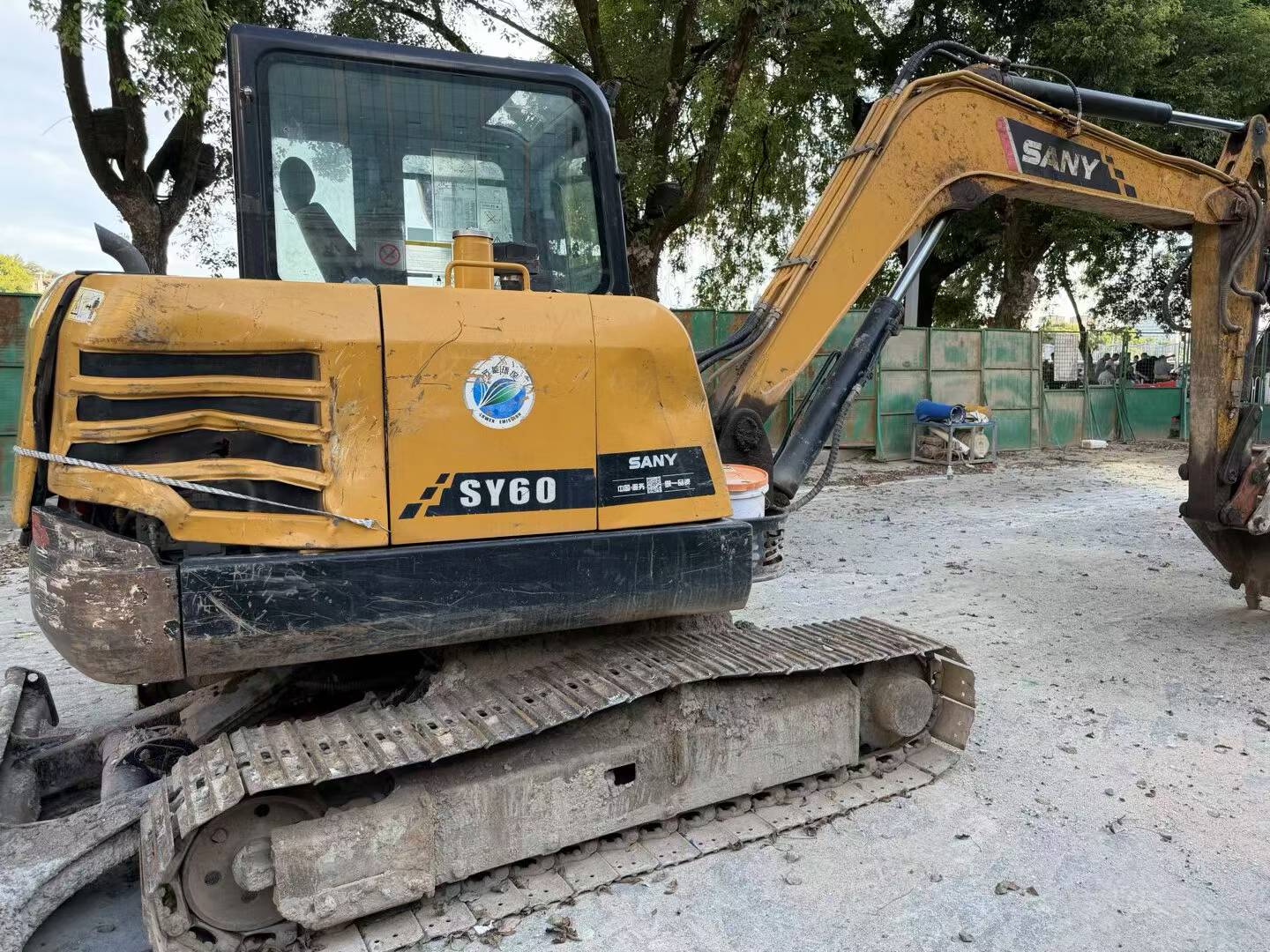 Buy Sany SY55 Used Excavator / 2
