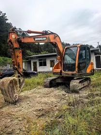 Buy Doosan DH80 Used Excavator / 2 Buy Doosan DH80 Used Excavator / 2