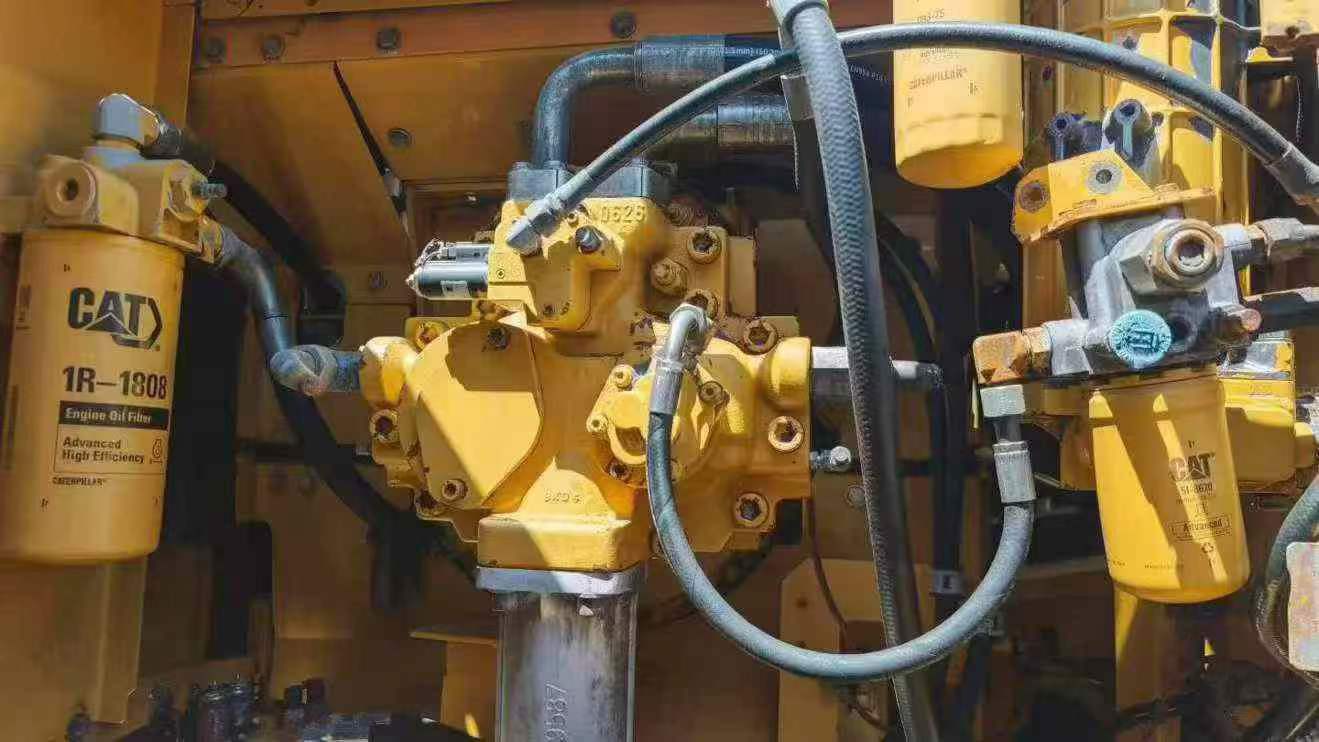 Buy Caterpillar 336E Used Excavator / 4