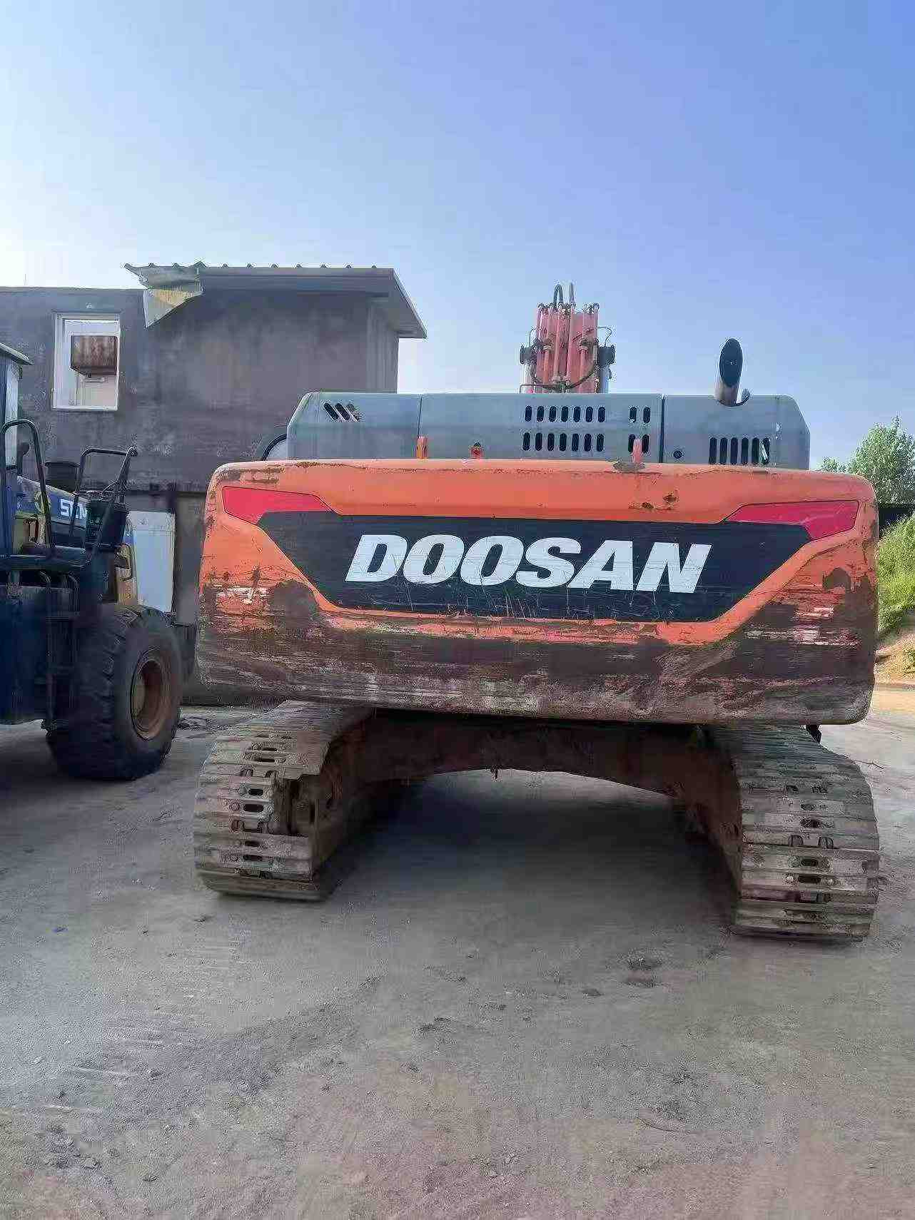 Buy Doosan DH300-5 Used Excavator / 3
