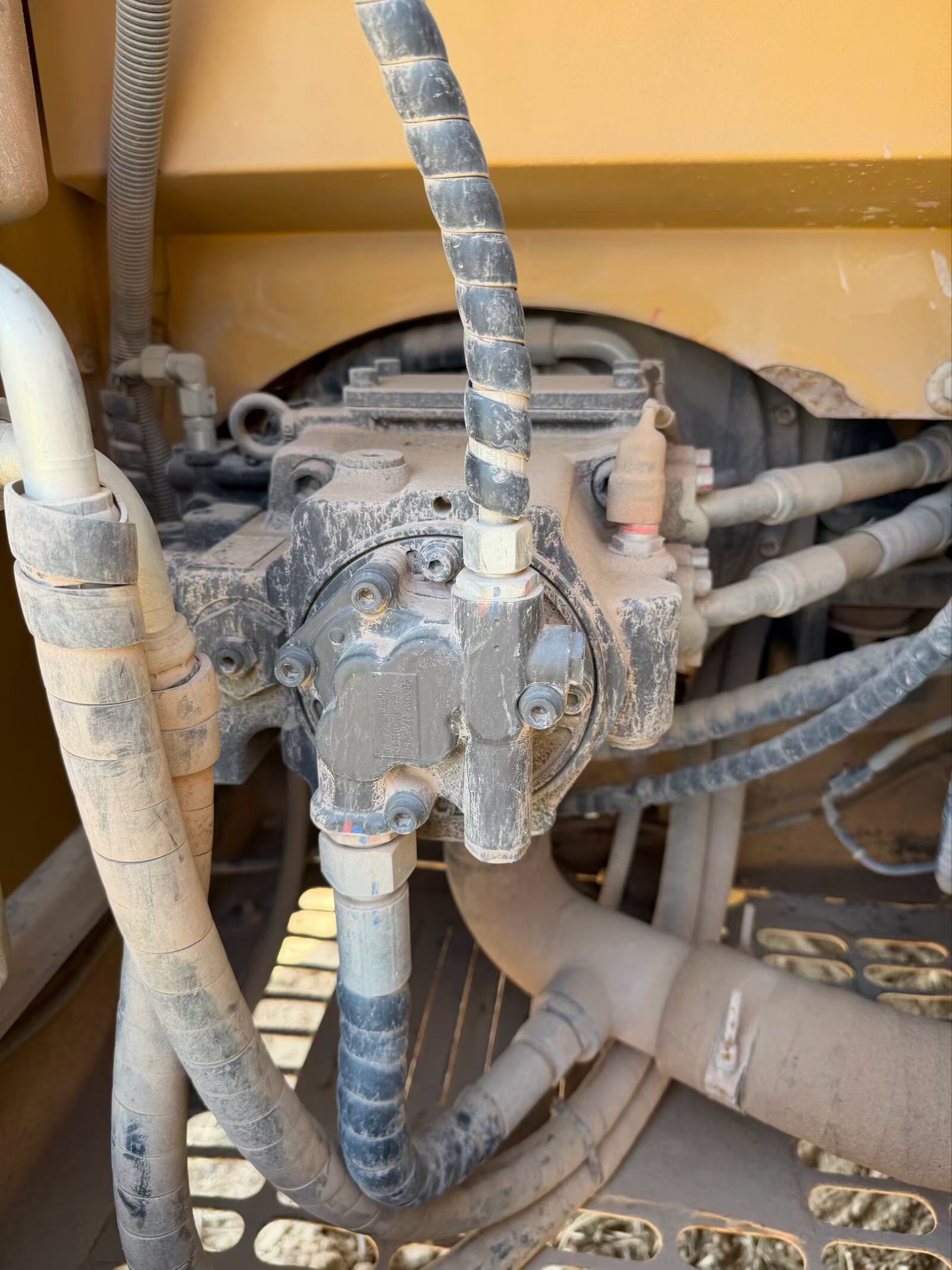 Buy Sany SY135 Used Excavator / 2