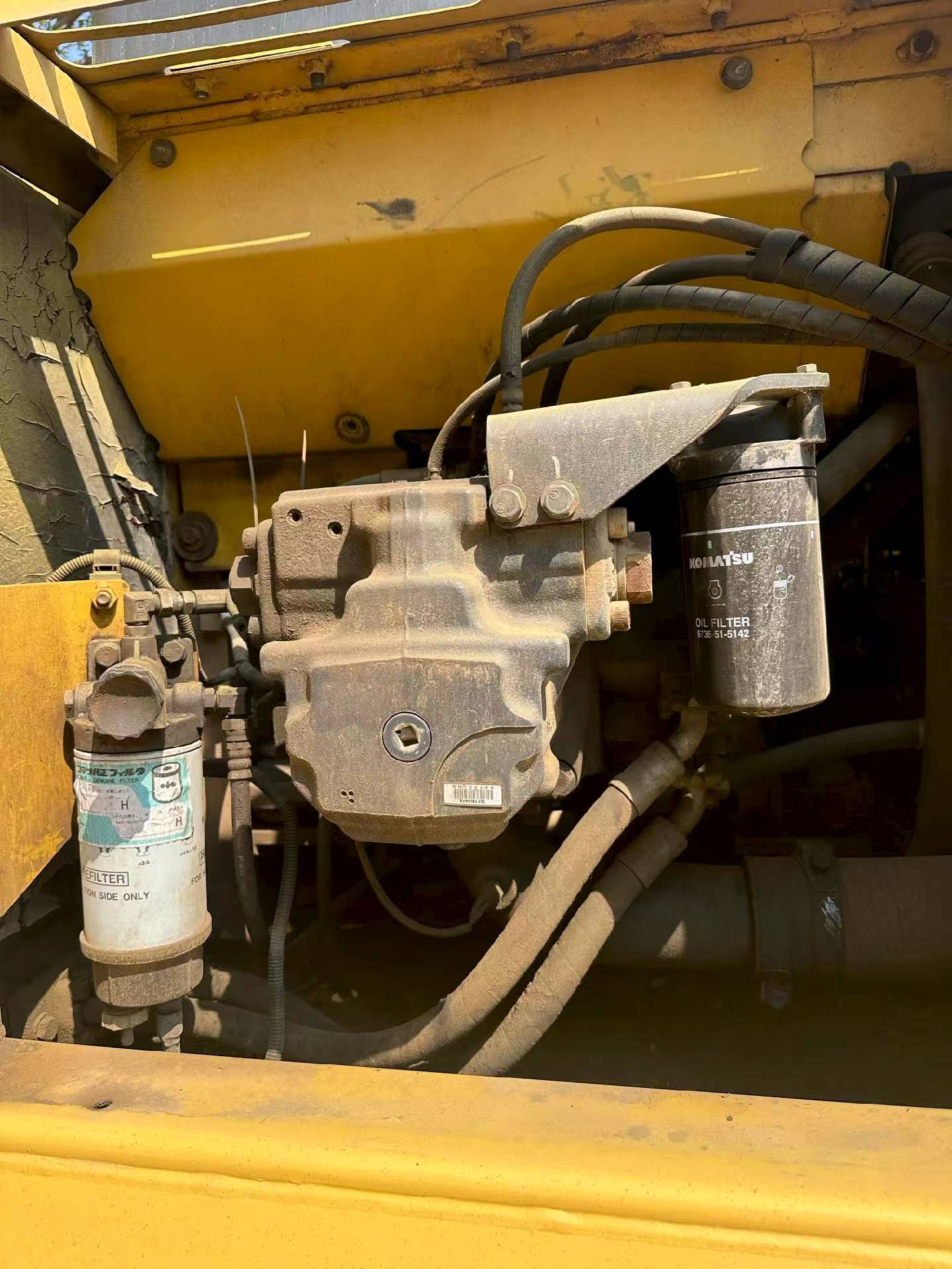 Buy Komatsu PC240-6 Used Excavator / 6