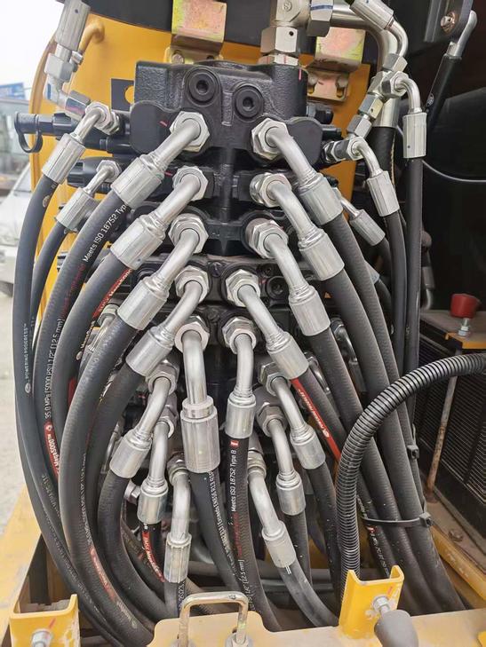 Buy XCMG XE60 Used Excavator / 1