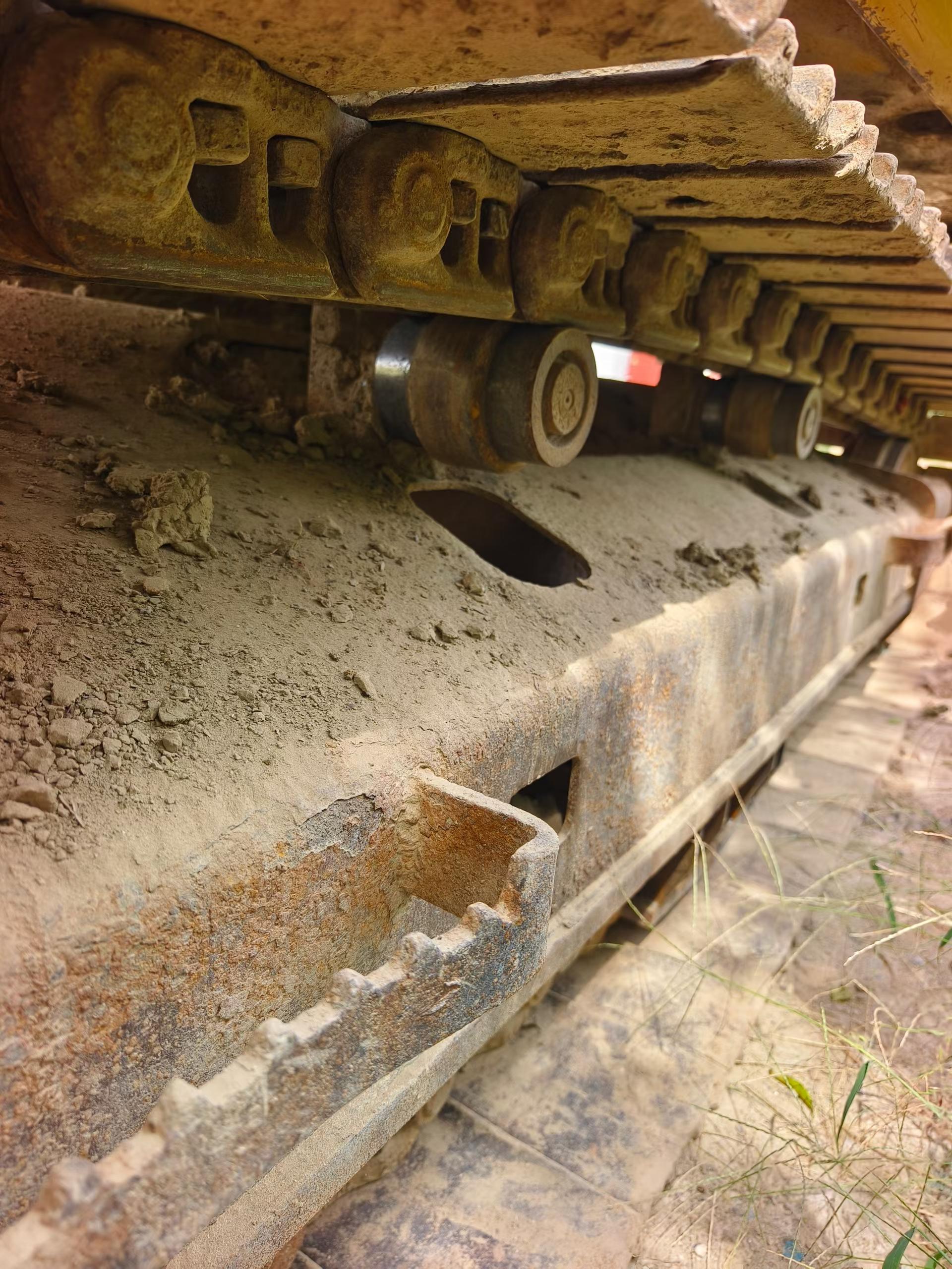 Buy Caterpillar 320D Used Excavator / 5