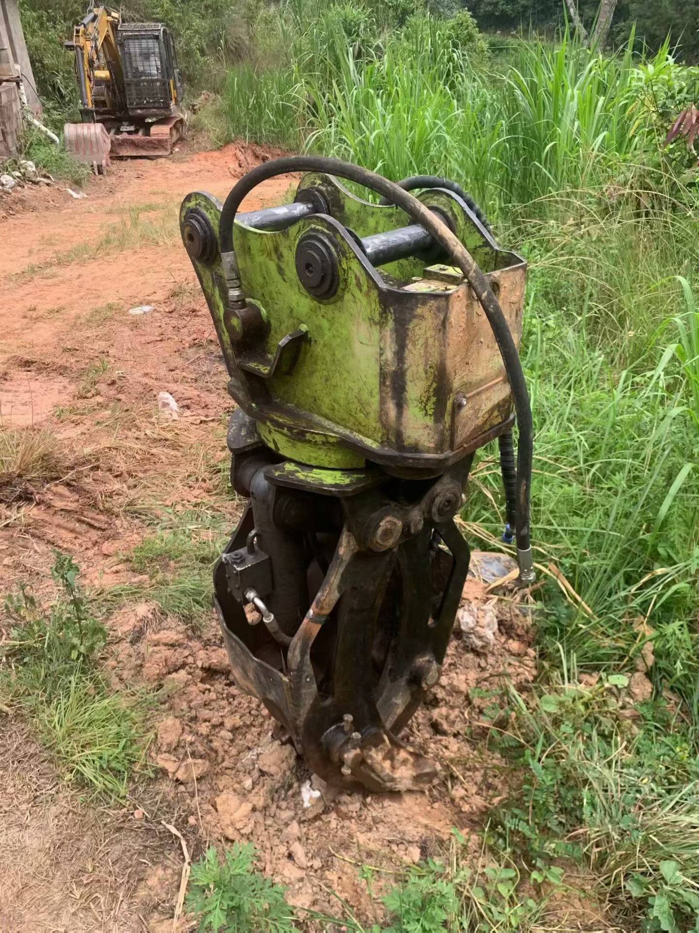 Buy XCMG XE75C Used Excavator / 8