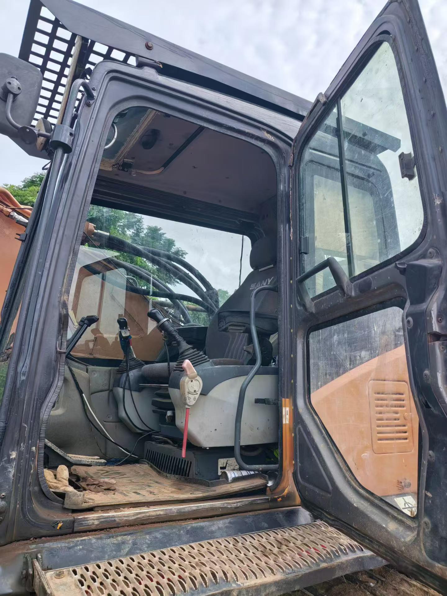 Buy Sany Used Excavator / 4