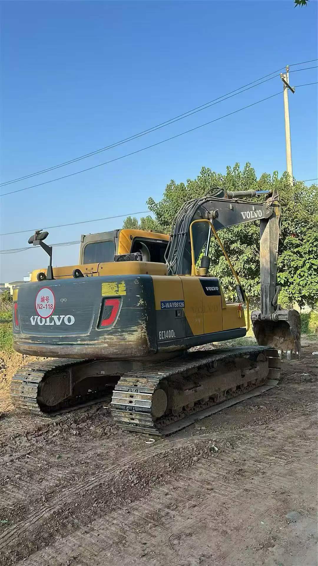 Buy Volvo EC140 Used Excavator / 3
