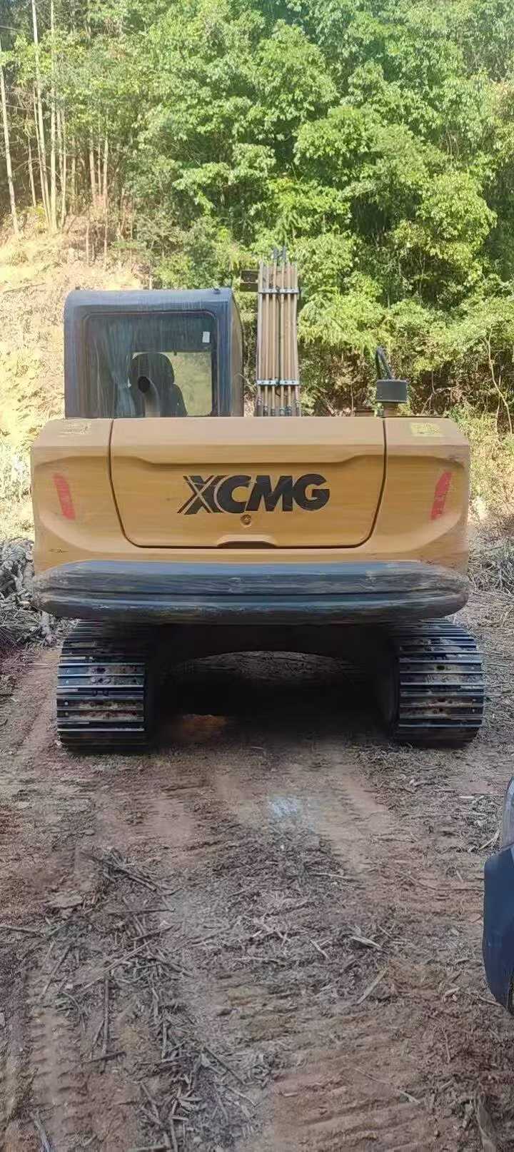 Buy XCMG XE75C Used Excavator / 3