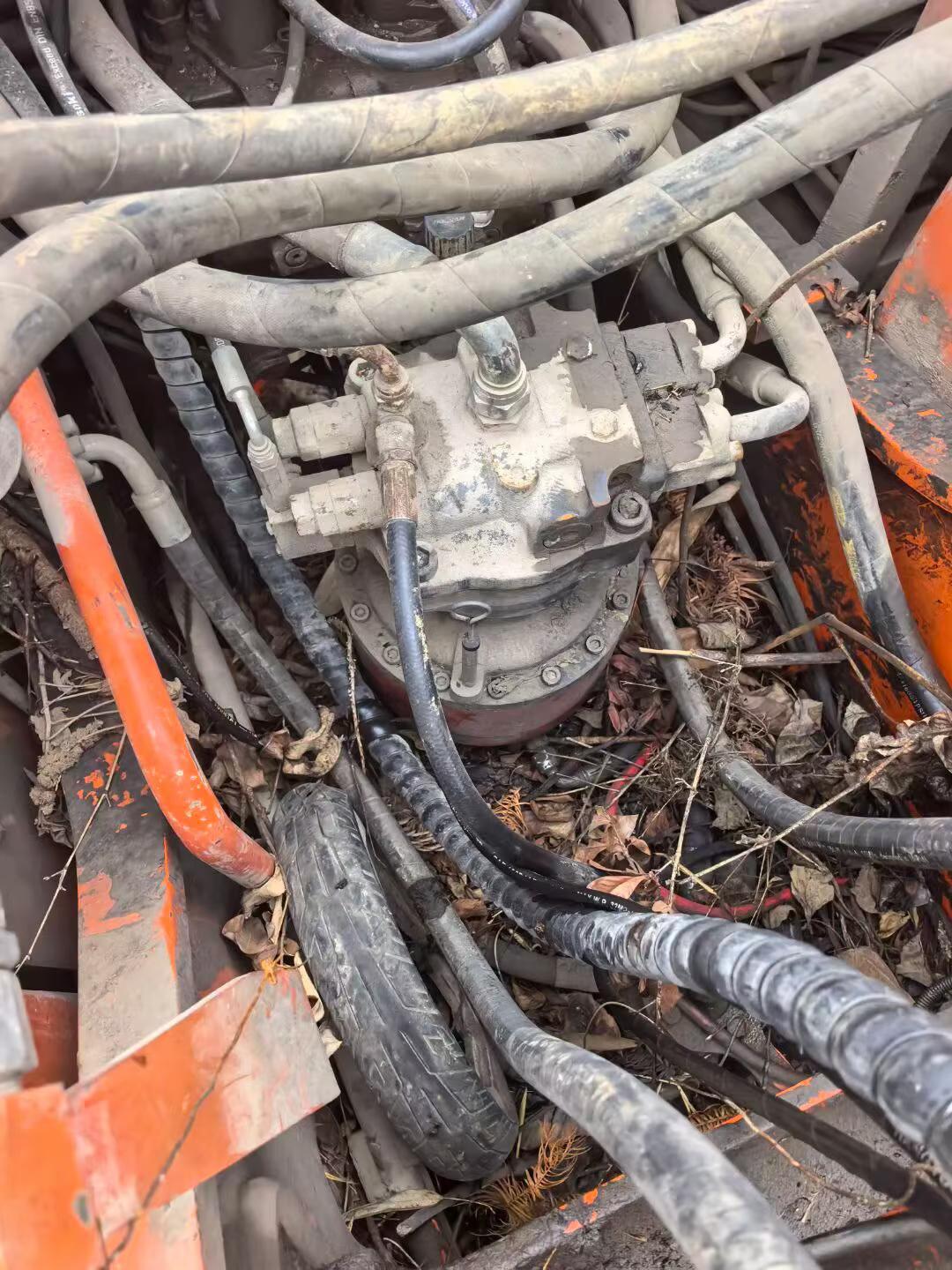 Buy Doosan DH215-9 Used Excavator / 8