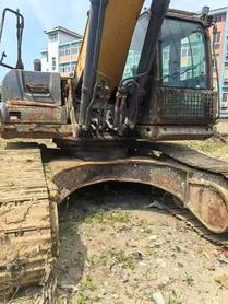 Buy XCMG XE335C Used Excavator / 2 Buy XCMG XE335C Used Excavator / 2