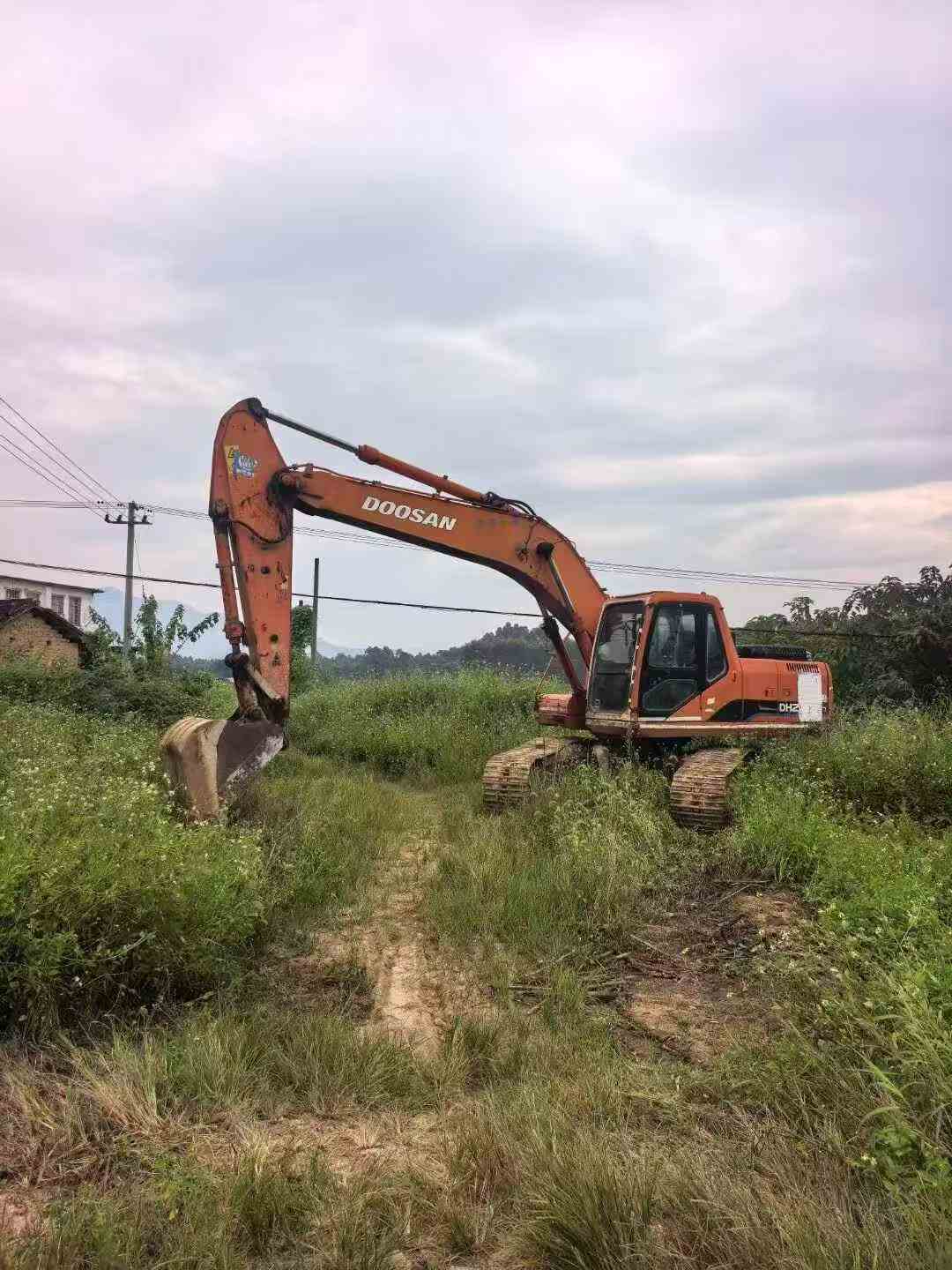 Buy Doosan S225 Used Excavator / 2