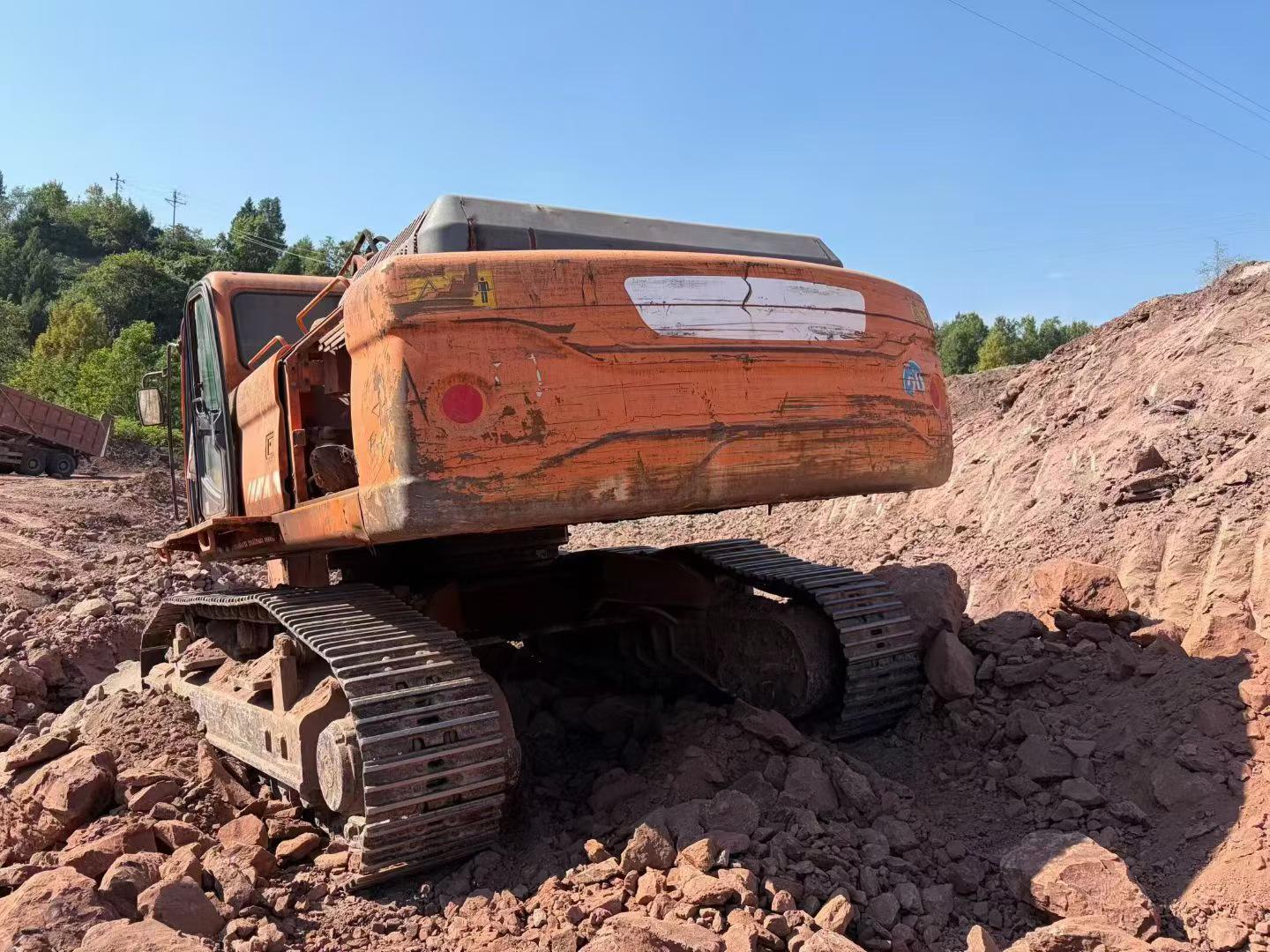 Buy Doosan DX500 Used Excavator / 7