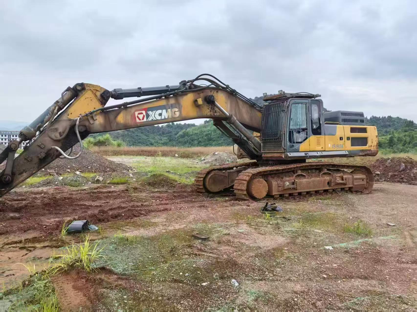 Buy XCMG XE490D Used Excavator / 9